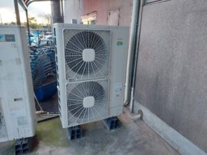 三木市　業務用エアコン工事